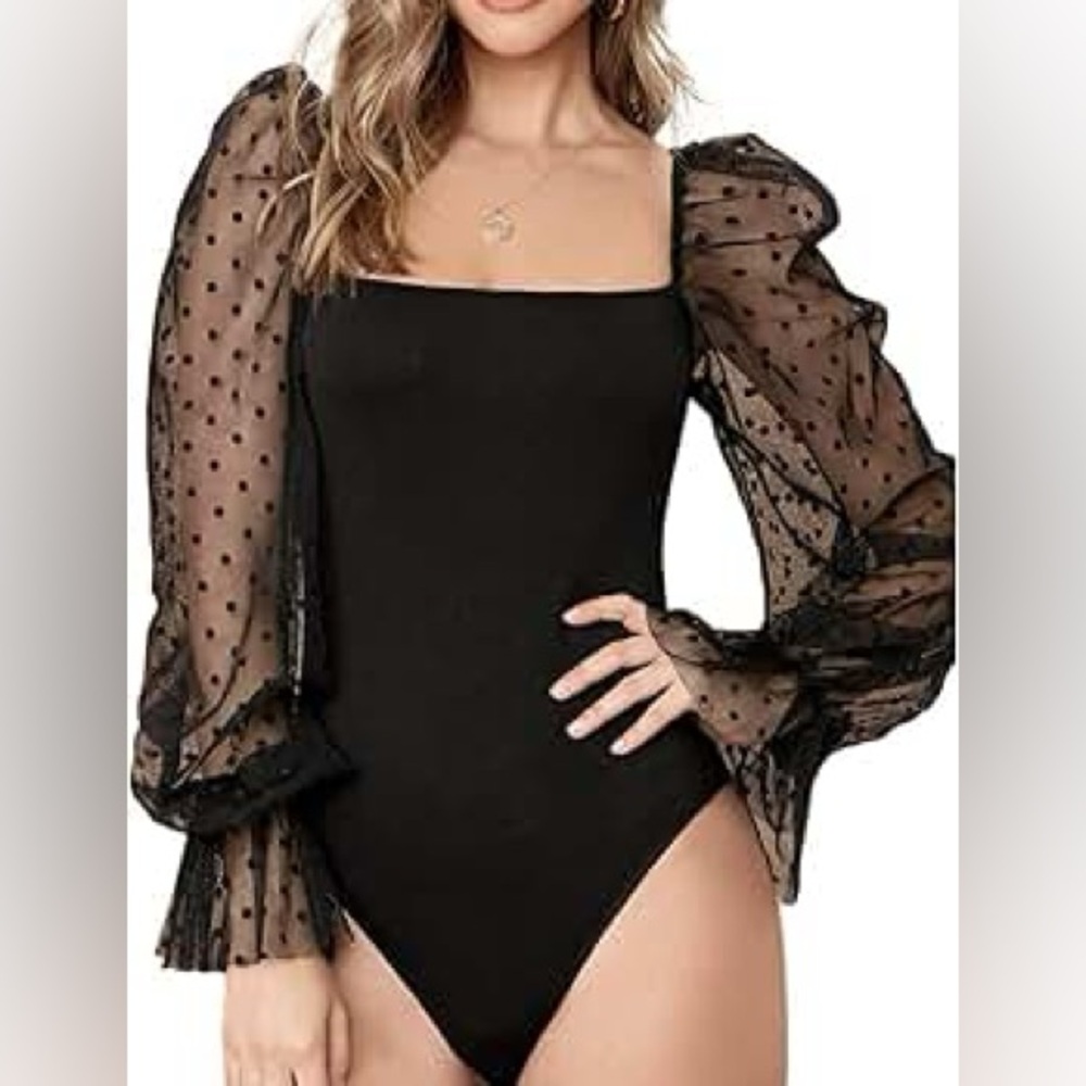Black bodysuit with polka dot balloon sleeve